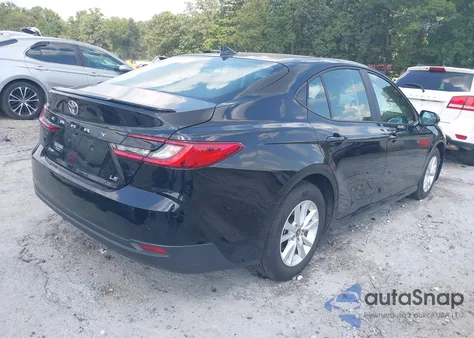 2025 Toyota Camry Le from USA, damaged, VIN 4T1DAACK3SU124286